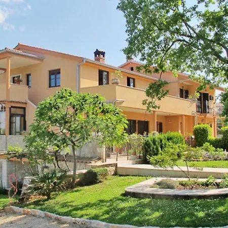 Appartement Janica38 Kanfanar