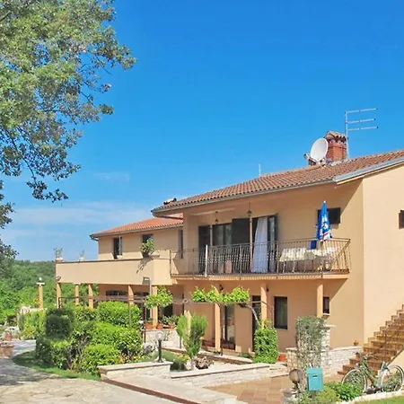 Apartment Janica38 *